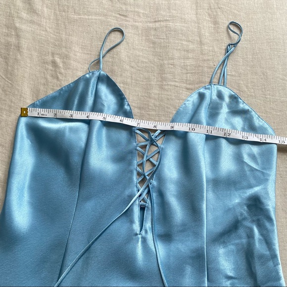 LA SENZA Satin Front Tie Camisole Nightie - Picture 9 of 10